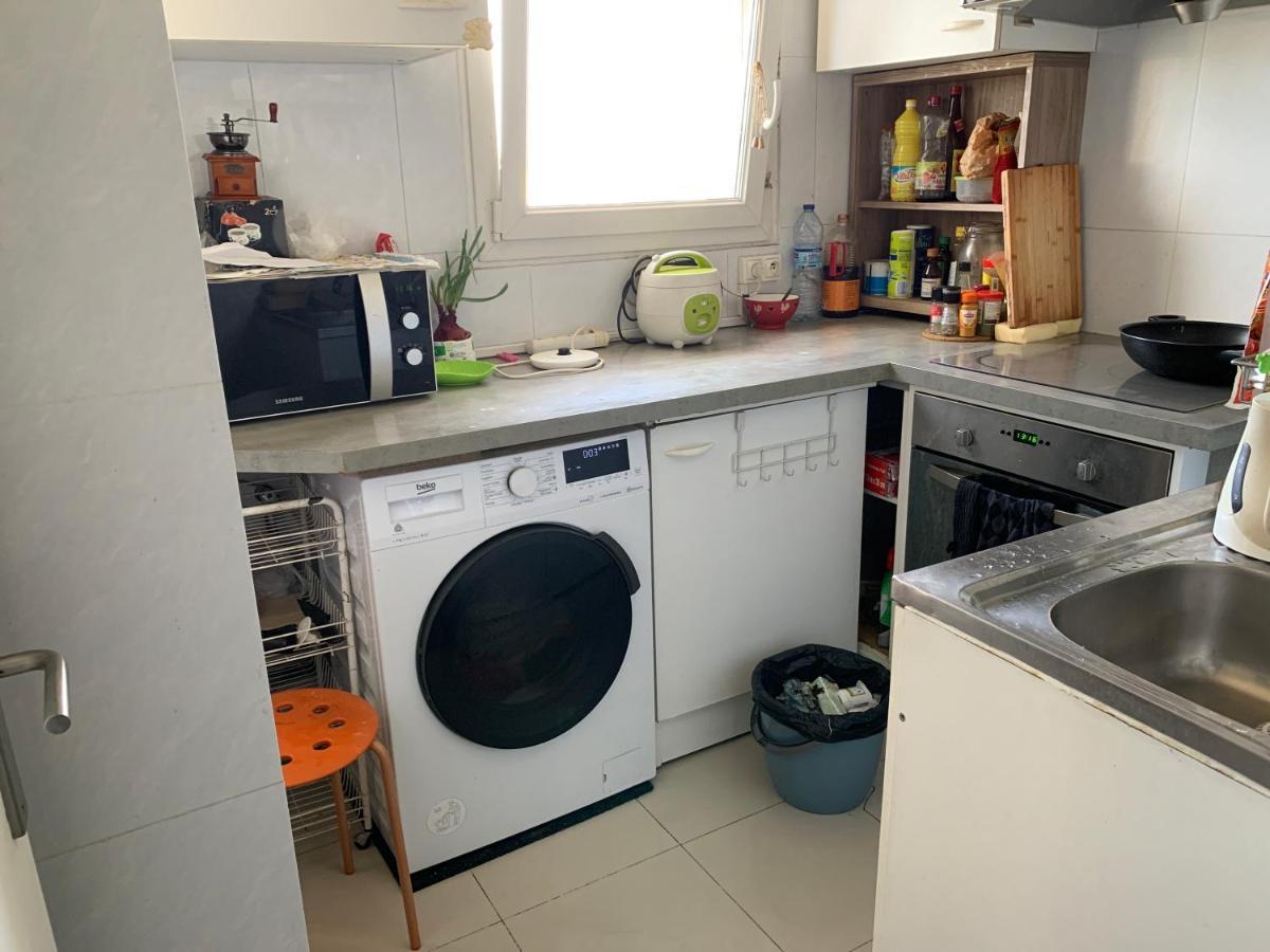 Une Chambre Simple Confortable Avec Acces Direct Aeroport D'Orly Exteriör bild